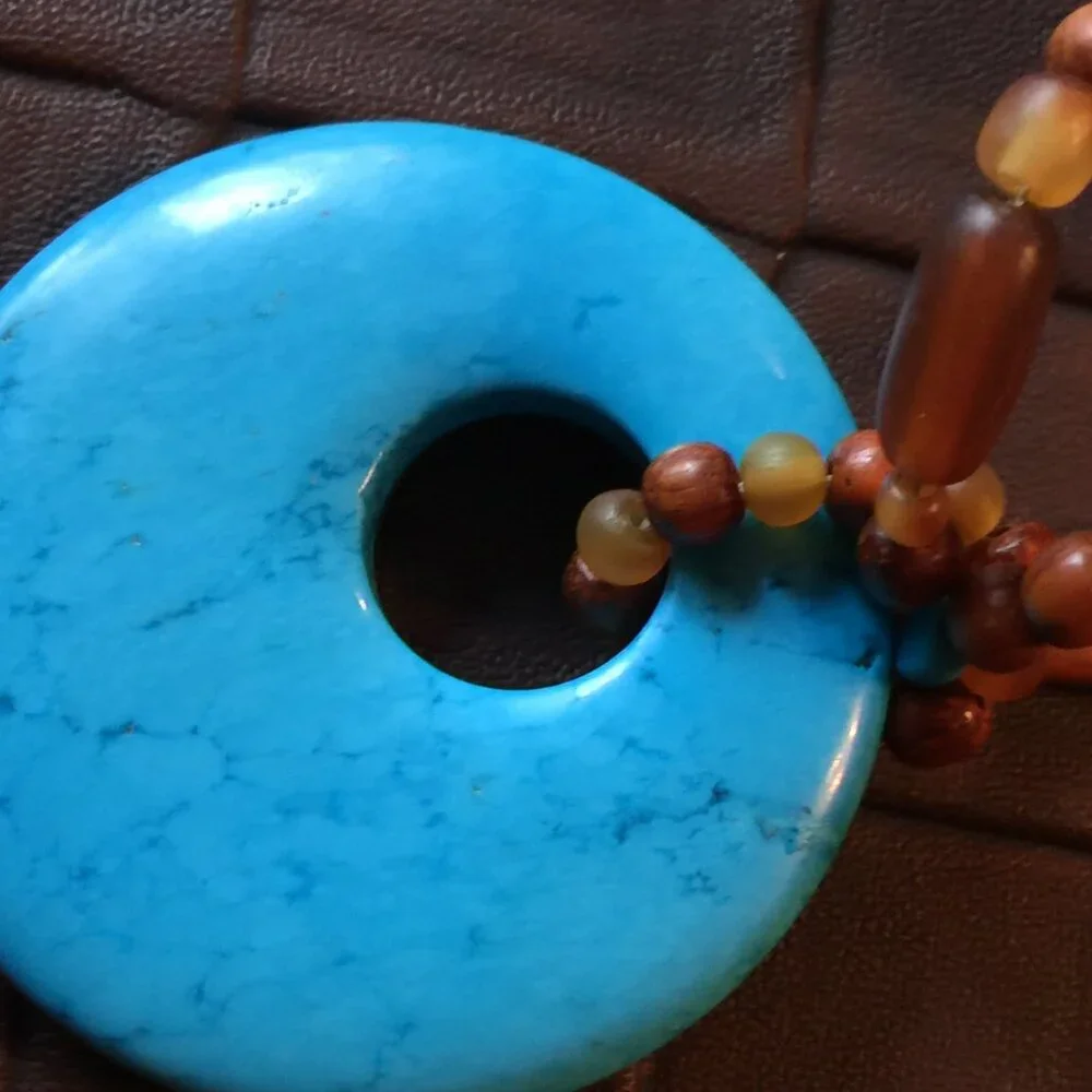 Vintage Coldwater Creek Turquoise Stone Horn Beaded Pendant Necklace